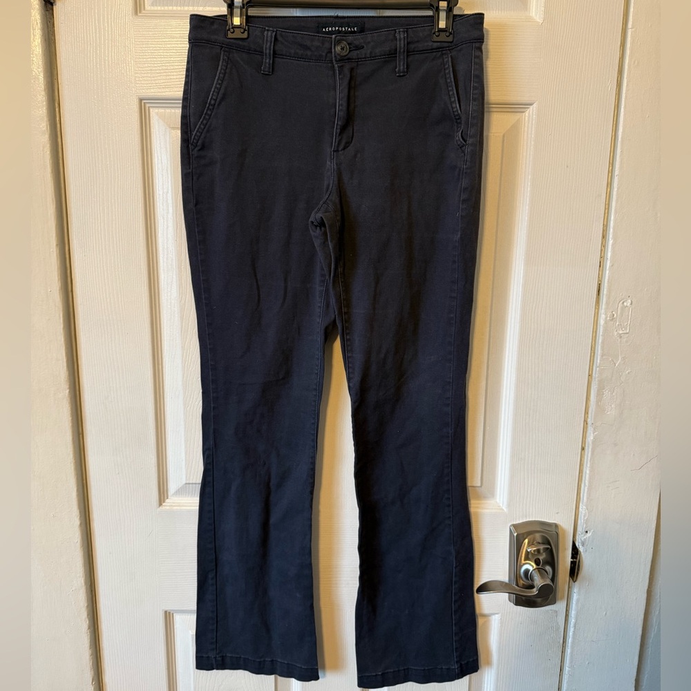 Aeropostale Women’s Navy Blue Boot Cut Pants. Size 4 Regular